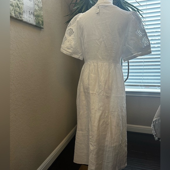 Madewell - Cassie Button-Front Midi Dress in Linen - Picture 9 of 12